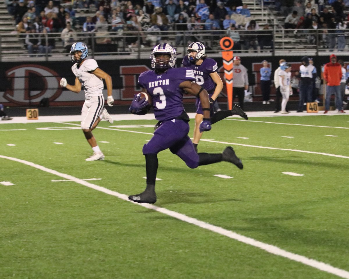 newtonfootball2's tweet image. Congratulations to Kendray Porter Jr. for being selected 2nd Team All State Running Back.  Lots of great things to come for this sophomore @KendrayJr2