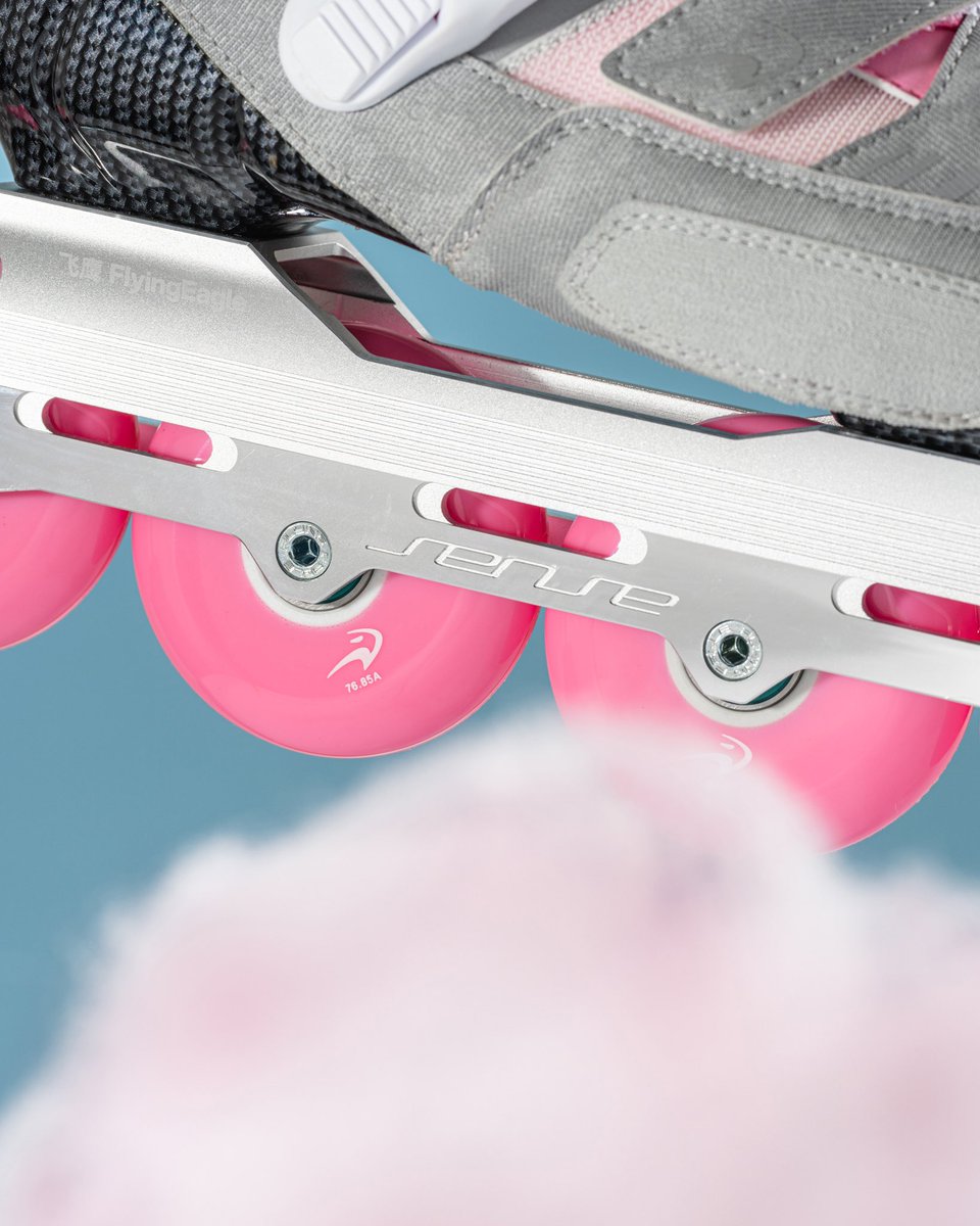 Introducing the FlyingEagle RAPTOR Pink ☁️💖

Now available in Europe and arriving to shops worldwide by the end of this month. 
Sizes Black 35-44EU | Grey Pink 35-42EU

Contact your favorite skateshop to get yours. 

#FlyingEagleSkates #inlineskating #freeskating