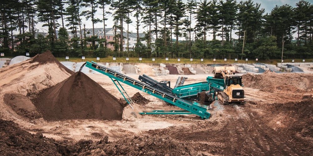 BIO-SOILS &amp; CUSTOM SPEC MIXES 
Aggtrans produces high-quality bio-soils and custom spec mixes in-house, tailored to your site’s specific requirements. Perfect for environmental projects, stormwater management, and green infrastructure. #BioSoil #CustomMixes #Aggtrans