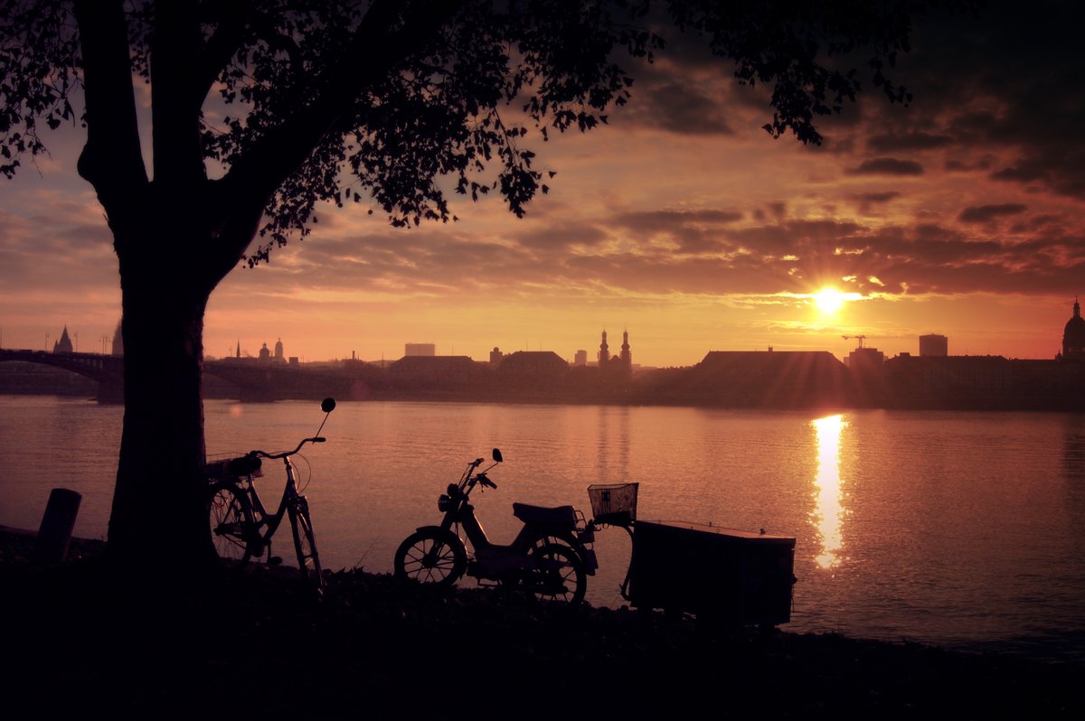 CyDesign's tweet photo. #sunset  photo on the Rhine river. https://t.co/9MxSo7wQ1C