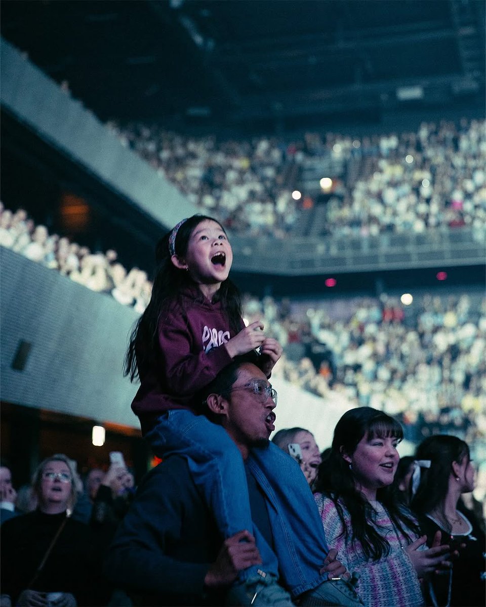 gracieabrams's tweet image. ❤️❤️❤️❤️Amsterdam and Stuttgart❤️❤️❤️❤️