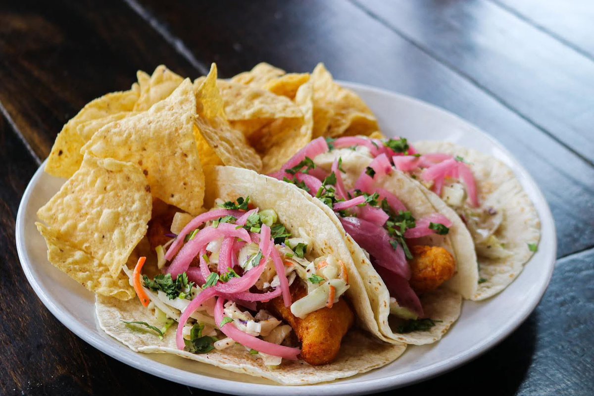 BrownIronBrew's tweet photo. Tuesdays are all about tacos!

Join us and enjoy our delicious Fish Tacos or our Brewhouse Tacos, with your choice of BBQ pulled pork or grilled chicken! https://t.co/8OBGSEspUS
