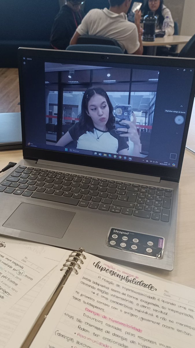 sosoestuda's tweet photo. 🝯 #studytwt • #studytwtbr • #collegetwt

 — sofia, 18 anos, são paulo
 — técnica em biotecnologia 
 — foco: fuvest, enem e  transferência usp
 — acadêmica de história na unifesp que sonha em ser jornalista

♡ - rock nacional, alternativo, sitcoms, jogos, clarice lispector. https://t.co/VIuA1Uoycm