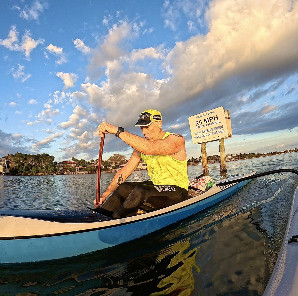 KipAuthor's tweet photo. I put in some miles this morning. Mixed conditions: headwind, flat water, and a little tailwind (with small bumps) coming back across the Indian River.
#outriggercanoe #howihammer #bananariver #indianriverlagoon #sunrise #morningworkout https://t.co/FNHSu3zhP4