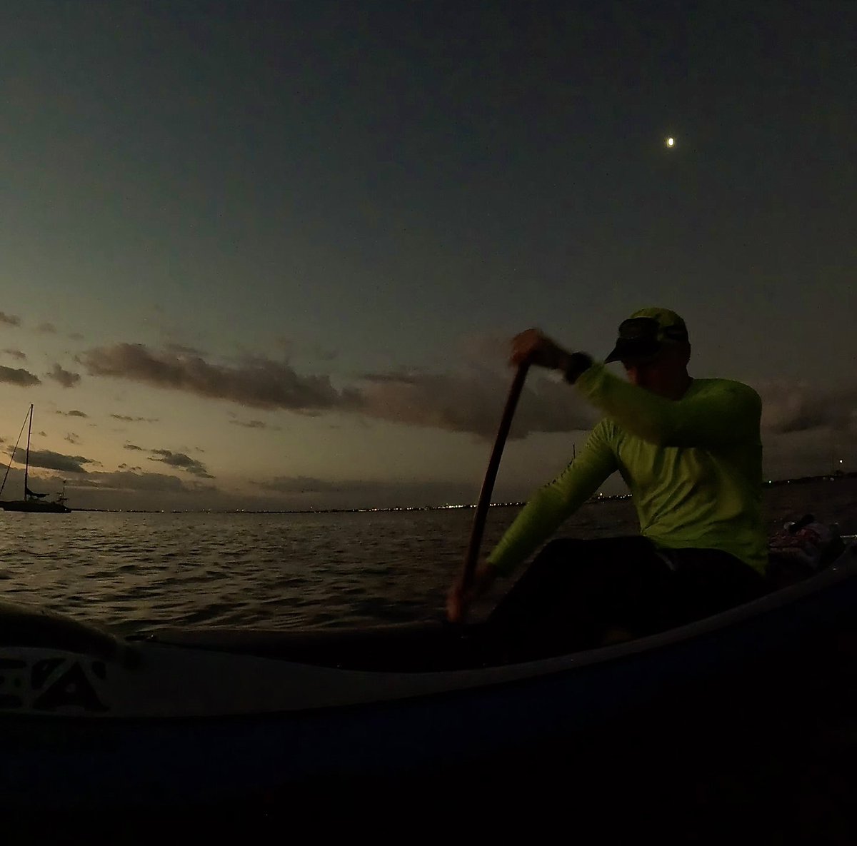 KipAuthor's tweet photo. I put in some miles this morning. Mixed conditions: headwind, flat water, and a little tailwind (with small bumps) coming back across the Indian River.
#outriggercanoe #howihammer #bananariver #indianriverlagoon #sunrise #morningworkout https://t.co/FNHSu3zhP4