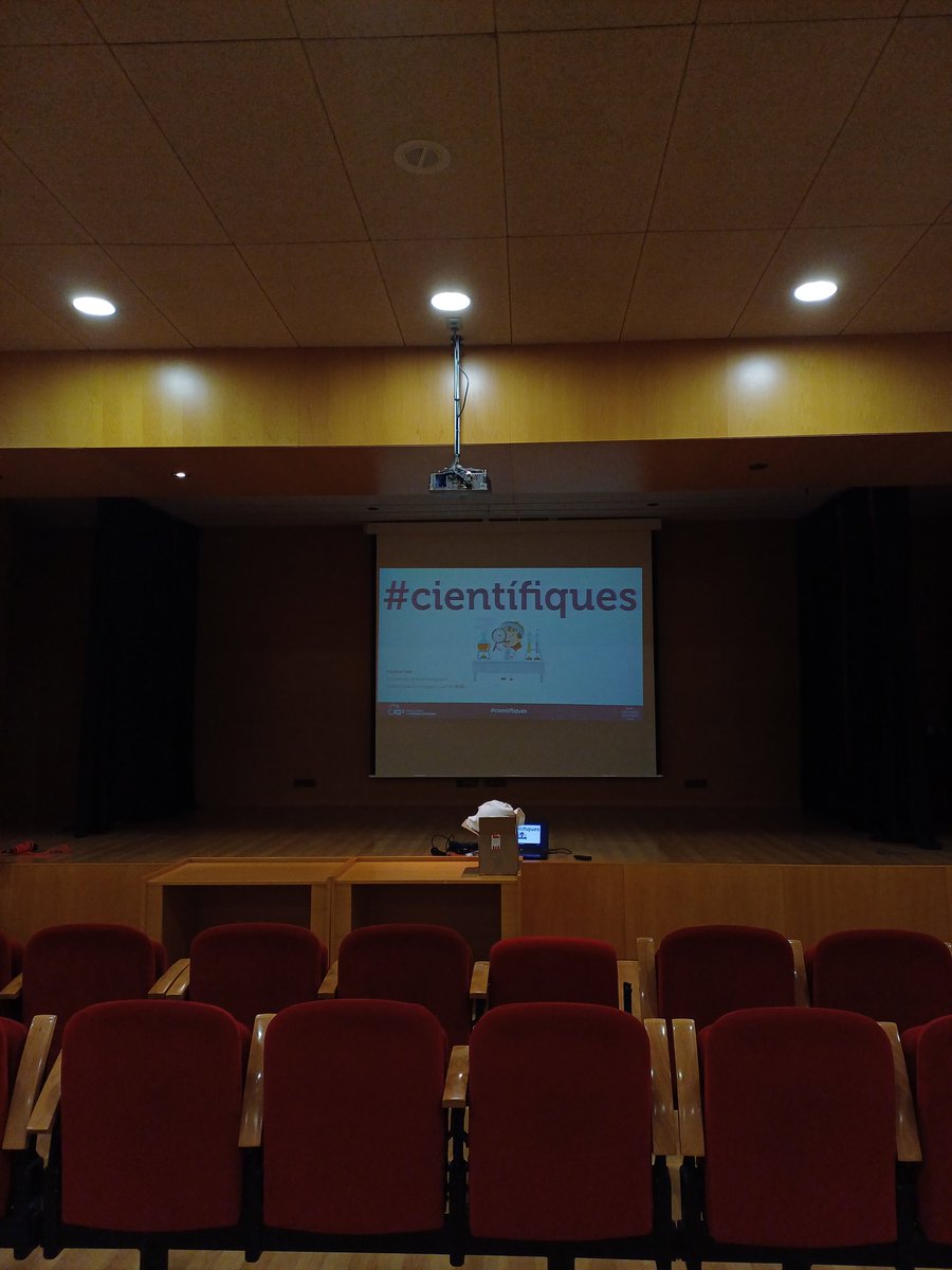 Eva Prat i Font tweet media