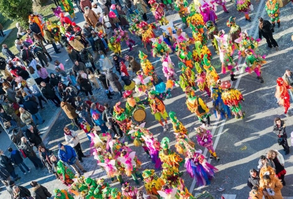Programación de #carnaval en #Vigo vigopeques.com/desfile-de-car…