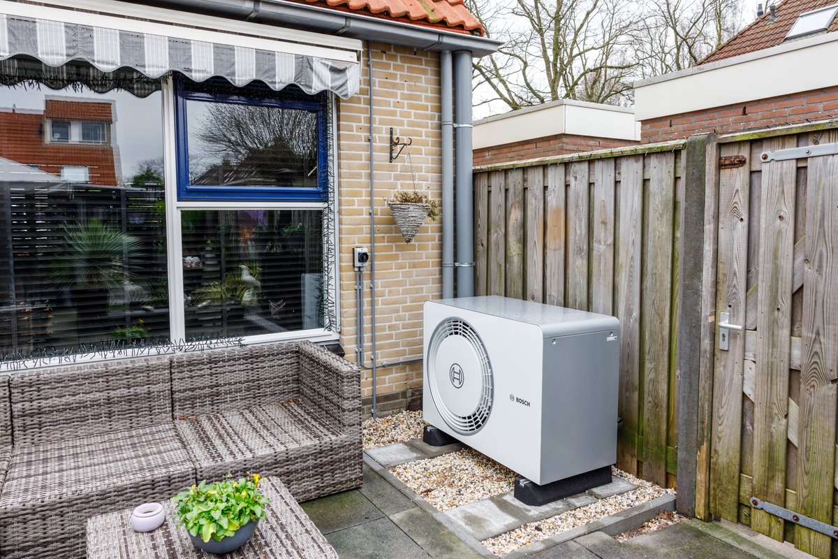 Nefit Bosch tweet media