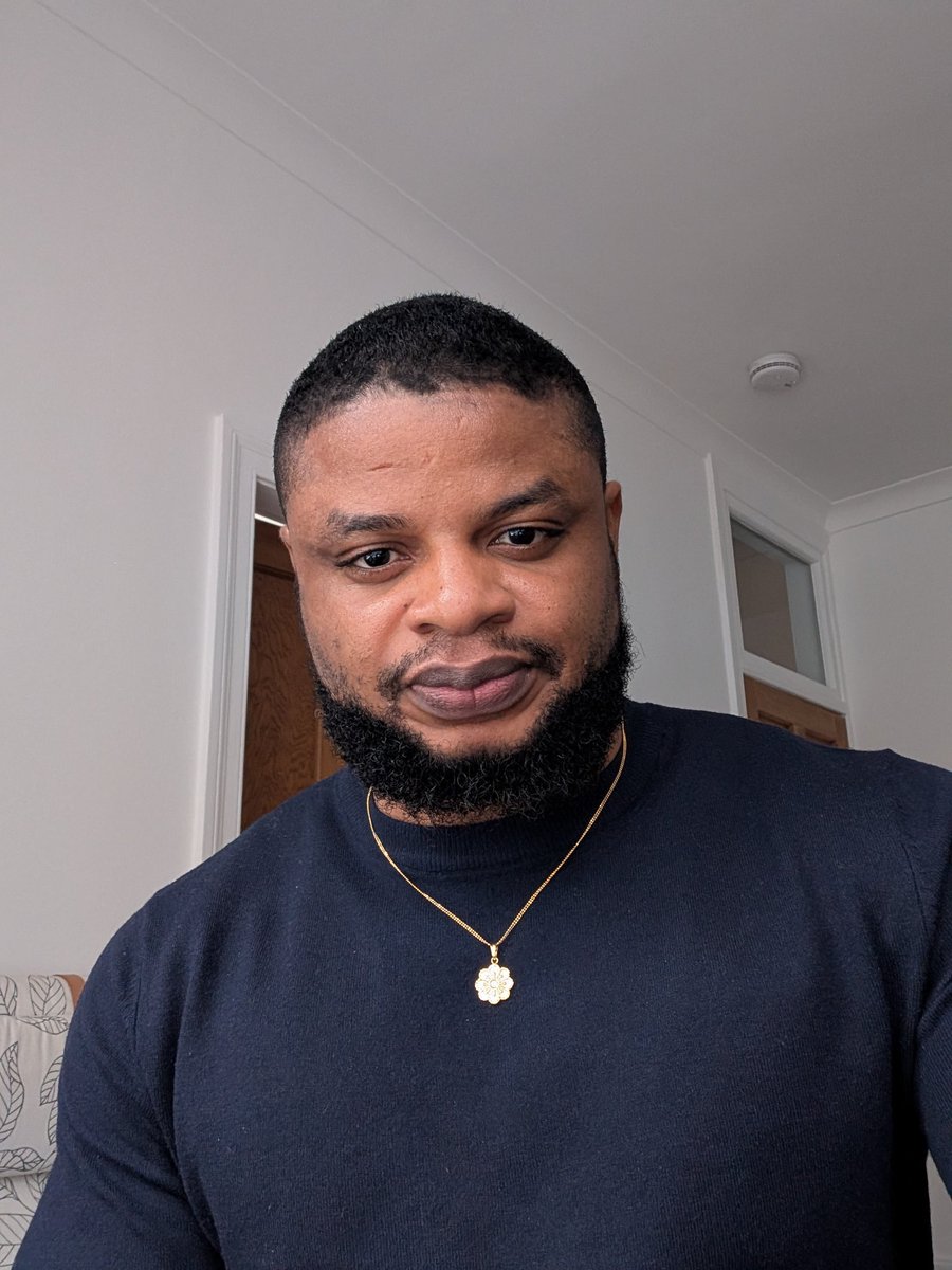 #NaijaFarmerTips 

Are you bald headed like I was before 😫🤣

Your hair is experiencing desert encroachment?

Or you just want hair back from your village people? 

Do you want to join the beard gangs and command respect anywhere you go?

Oya come here let me help your life like