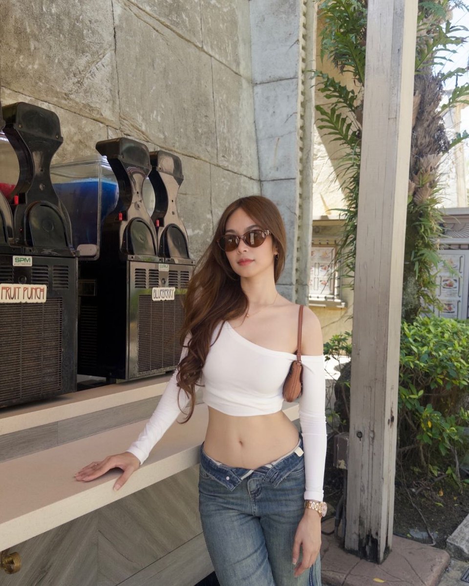 FINA CIA
— socmed 
f : Fina Cia
ig : @/ciasamonte 
tt : @_ciasamonte
@ : @/ciasamonte

— fan accs for cia! 
· <a href="/allaboutcia/">All about CIA</a>
· <a href="/CIARCHIVES_/">CIA ARCHIVES</a> 
· <a href="/kyy_ciaaa/">kyy_ciaaa🦋</a>