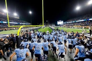 harrisjack99's tweet image. After a great conversation with @coacher_Hut I am blessed to receive an offer from Old Dominion University! @RickyRahne @ChadSimmons_ @bccoachvito @Mr_Carter57 @RivalsRichie @RivalsFriedman @MikeRoach247 @DemetricDWarren