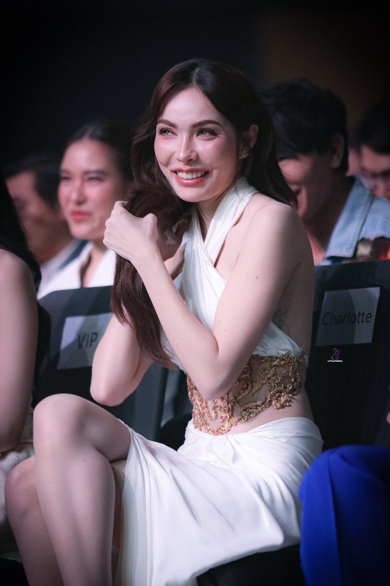 littleprince_21's tweet photo. รักรอยยิ้มนี้ตลอดไปปปป 🤍
[ @itscharlotty 🐰ִྀི ࣪𖤐 ]

THOUSAND LOVE CHARLOTTE18
#ชาล็อตออสติน #CharlotteAustin https://t.co/c3nnMLKUMV