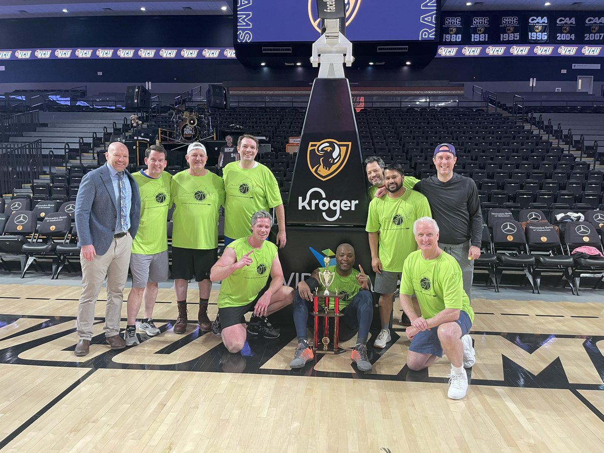 PeakeforSenate's tweet photo. π The Senate took home the Win at the Capitol Square Classic supporting @VCUMassey. Proud to support such an important causeβ great teamwork and #PeakePerformance all around! π https://t.co/4976VJ1mHU