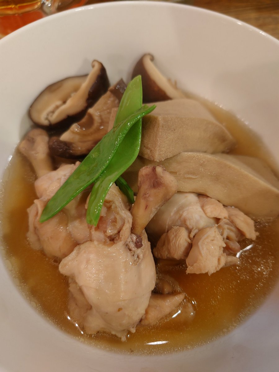 isuzu_ramen's tweet photo. 【夕食】エビスコ酒場で伊橋さんイベント

美味しい伊橋さん特別料理をいただきました！

#食の記録
#day2002 https://t.co/EhZzAhiRWj
