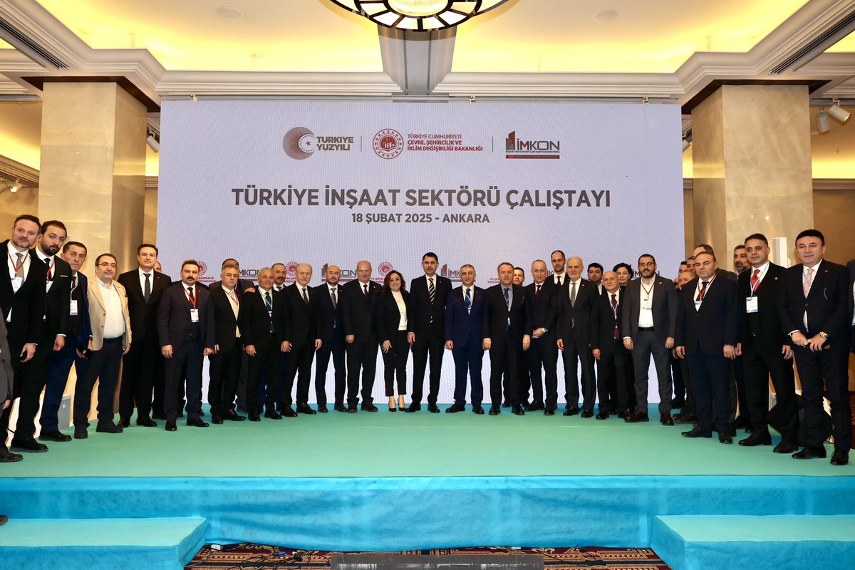 murat_kurum's tweet photo. İnşaat Müteahhitleri Konfederasyonu’nun düzenlediği Türkiye İnşaat Sektörü Çalıştayı'nda sektör temsilcilerimizle bir araya geldik.

Müteahhitlik sektörü çağı yakalayan çözümleriyle her yerde farkını göstermeye devam ediyor. Ortak akılla, istişareyle hareket ederek, çalışmalarımızın sayısını arttıracağız. 

Yapı sektörünün önünü açacak her türlü desteği de vermeye devam edeceğiz.

📍Ankara

@imkonankara