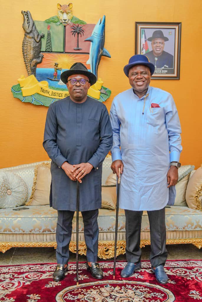 govdouyediri's tweet photo. What a historic day! We have built, inaugurated and handed over a brand new building to the Nigeria Labour Congress (NLC) and Trade Union Congress (TUC) as their secretariat.

Let me appreciate my Brother-Governor of Rivers State, Sir. Siminalayi Fubara, GSSRS, @SimFubaraKSC for doing us the honour of inaugurating the project as part of activities to celebrate our 5th Anniversary as a government.

While I am happy that our government of Assured Prosperity has been able to provide the labour unions with a good edifice to carry out their functions, I do appreciate their leaders and hardworking members for the existing harmonious relationship with the government.

The Prosperity Administration will continue to prioritise the welfare of workers just as we are striving to ensure the clearing of all outstanding gratuities and pensions to the retirees.