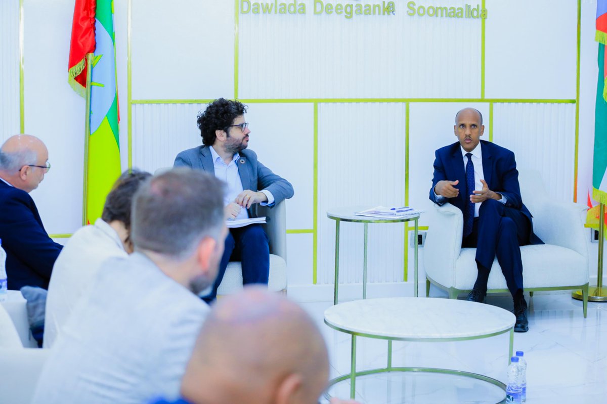 Building on #Spain's commitment to development cooperation, the <a href="/AECID_es/">AECID</a>  delegation traveled to Jijiga to engage with regional partners &amp; assess ongoing humanitarian efforts. During their visit, they met with HE Mustafe Muhumed Omer, the President of the Somali Region.

🇪🇸🤝🇪🇹