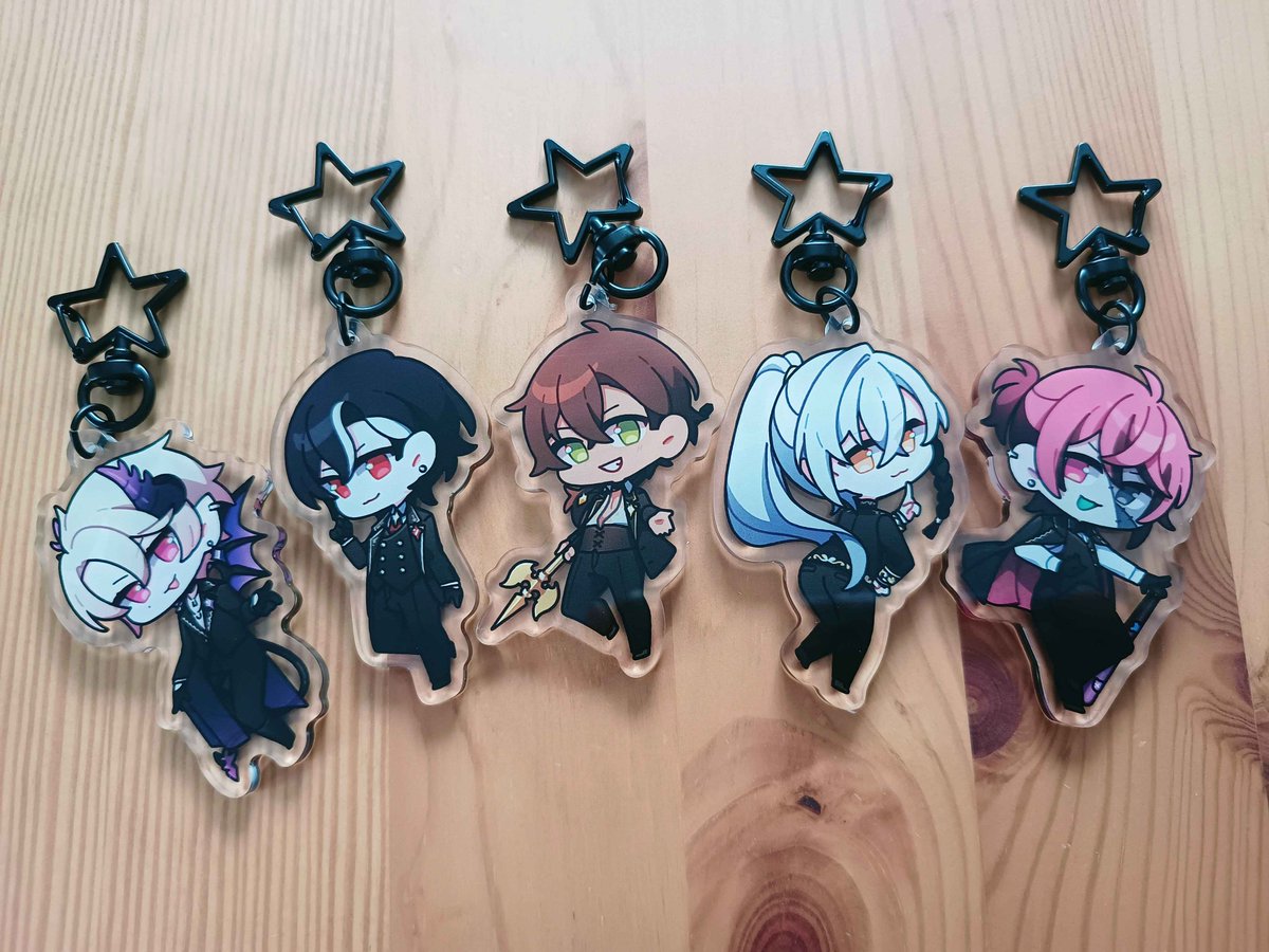naih_cy's tweet image. Avallum merch samples arrived 👀✨
—
#GalesTreasures #TreatYourElf #LucienDelivery #Nethermerch #Merchsco