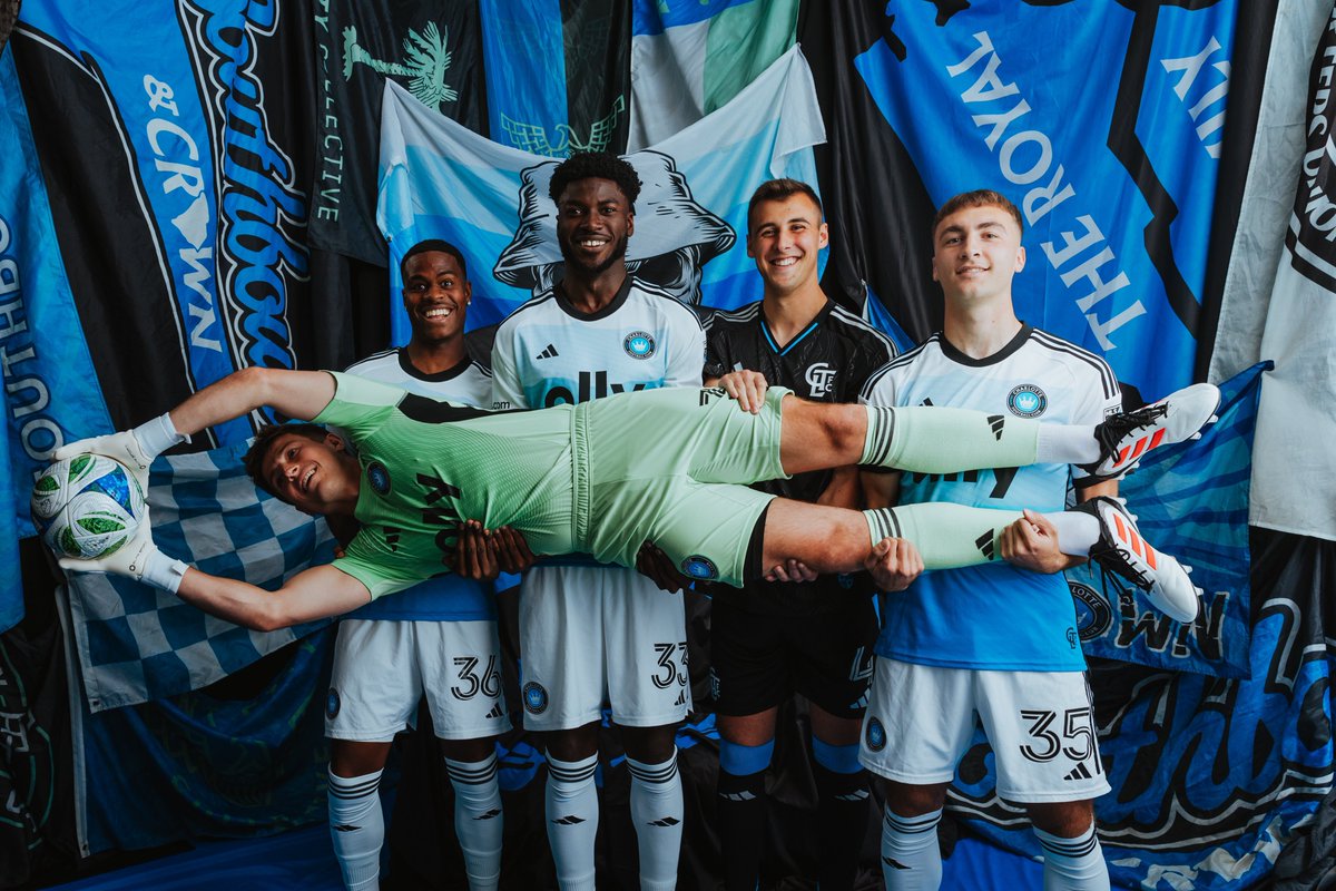 This season, we carry your banners wherever we go ⚔️

#ForTheCrown