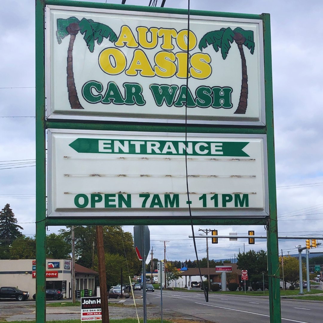 OESscoreboards's tweet image. From static signage to a dazzling display! Here’s a recent installment of a #LEDmarquee under the new ownership of the Quick and Easy Car Wash in Altoona, PA.  

Check out our LED offerings: hubs.ly/Q0377tKw0  #electronicsigns