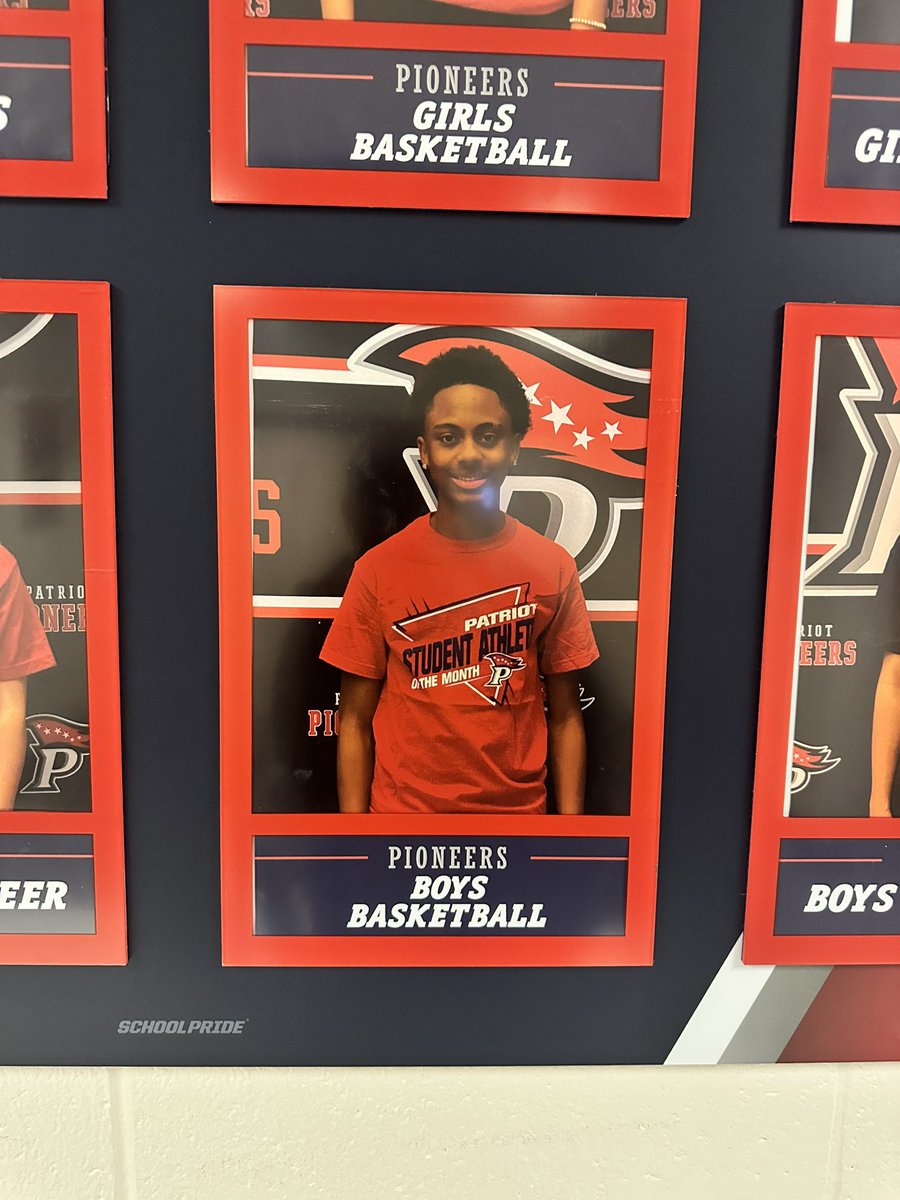 Congrats to <a href="/ChristianCole27/">Christian Cole</a> for being named student athlete of the month! 🔴⚪️🔵🏀📚