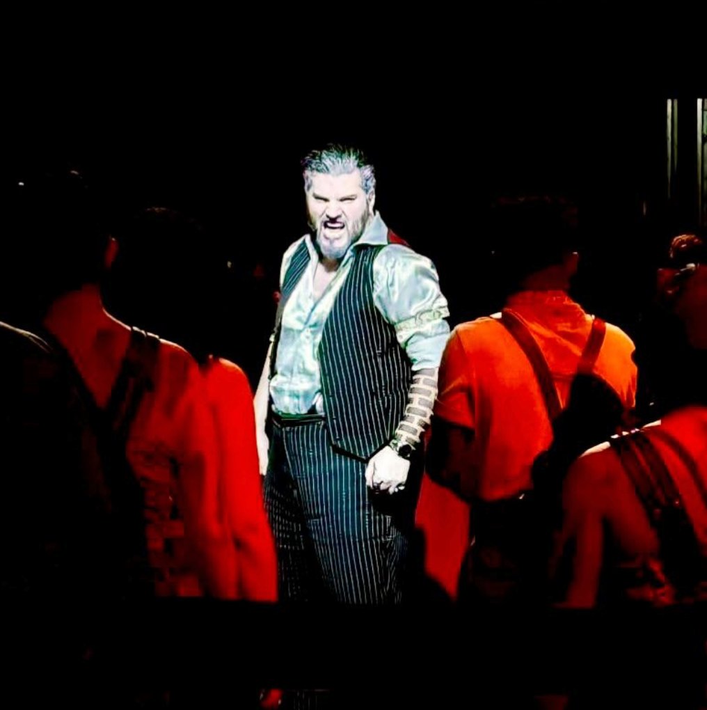 bearmaked's tweet photo. Went to see Hadestown last weekend. The guy playing Hades was a dead ringer for @kludge1977, and I don't know if I can be convinced it wasn't actually him.

Peter, your deep bass vocals were amazing. The occasional singing in your videos make more sense now. https://t.co/uxmvCDSEoM