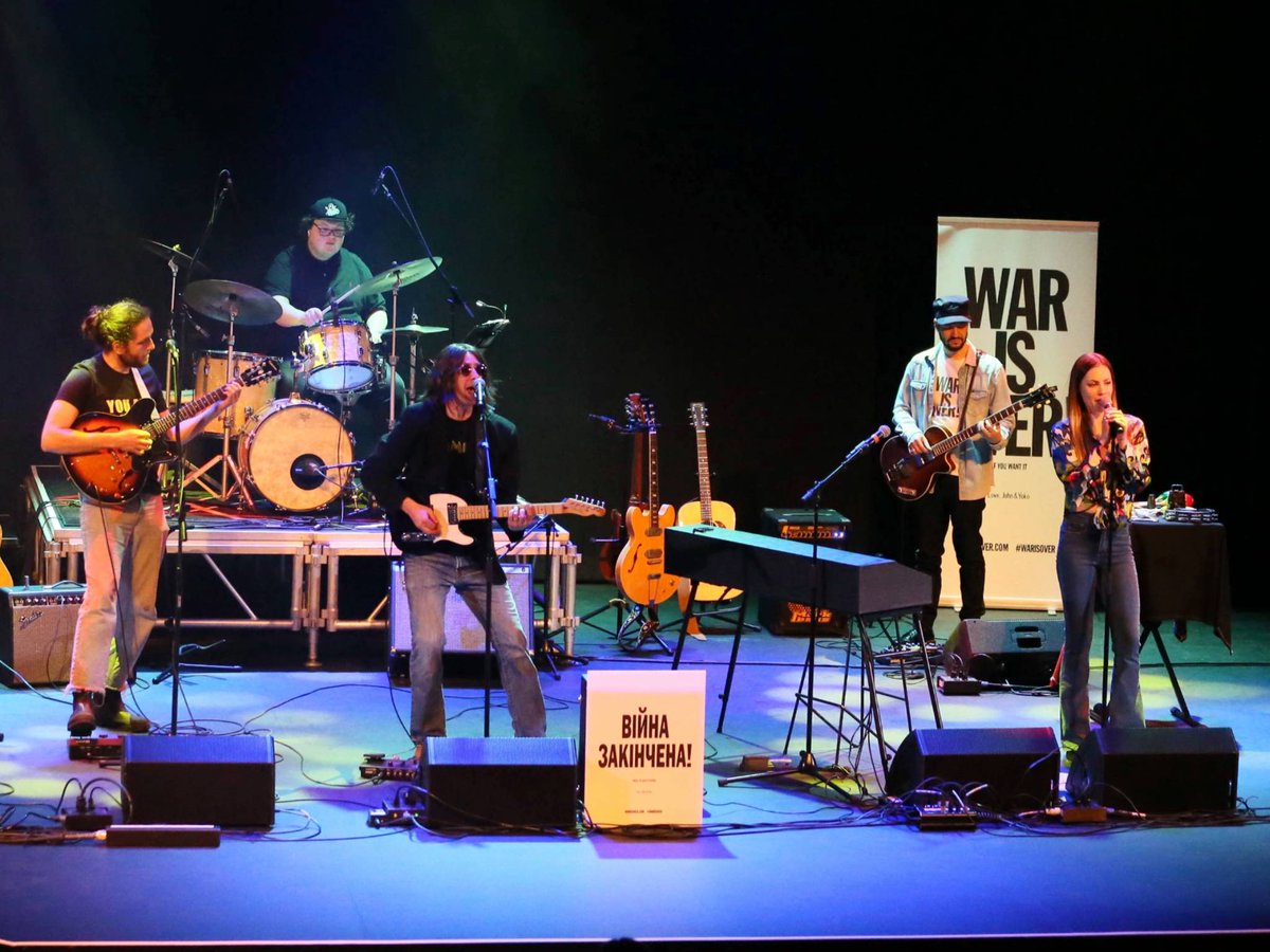 LAST CHANCE: Lennon Live - Love Is Real is THIS Saturday! 🎶 Experience John Lennon’s iconic music like never before with 7 award-winning musicians in a 2-hour tribute to his legendary career and message of peace and love. 🎟️ Grab your tickets NOW!
mississauga.ca/.../lennonlive…