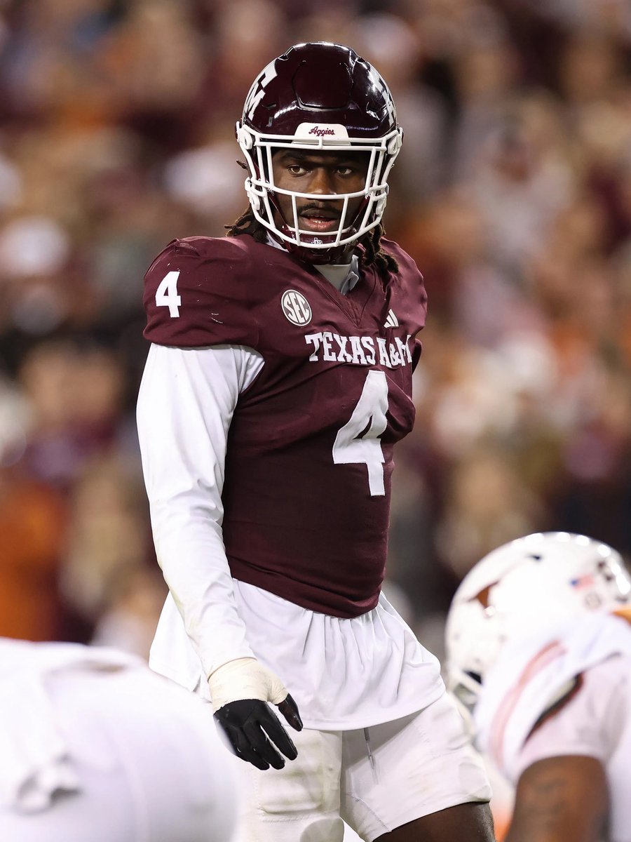 MLFootball (@_mlfootball) on Twitter photo 🚨NEWS: #NFL talent evaluators believe Texas A&M Shemar Stewart could fly up draft boards similar to Travon Walker who went 1st overall.
He is expected to have the highest RAS Athletic score of all time at at the Combine.
6’6, 280 pounds with an 8-pack. FREAK TAENT & potential. 🚨NEWS: #NFL talent evaluators believe Texas A&M Shemar Stewart could fly up draft boards similar to Travon Walker who went 1st overall.
He is expected to have the highest RAS Athletic score of all time at at the Combine.
6’6, 280 pounds with an 8-pack. FREAK TAENT & potential.