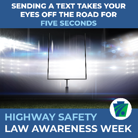 511PAPhilly's tweet photo. Sending or reading a text takes your eyes off the road for 5 seconds. At 55 mph, that’s like driving the length of a football field with your eyes closed. Texting is unsafe & against the law. More on PA’s texting-while-driving ban: https://t.co/tkWYlWFxhw. #PALaw #BeSafePA https://t.co/V9ao3EBTAY