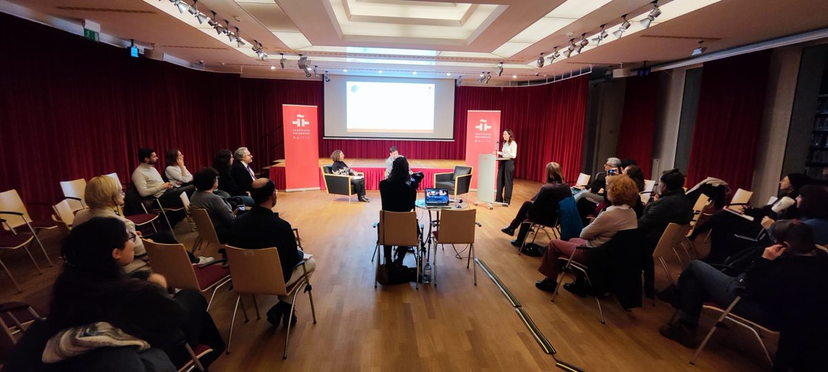 CERFA Berlin-Brandenburg celebrated a scientific week at the Cervantes Institute, in honor of #11F "International Day of Women and Girls in Science." Women scientists, mothers, and children were the protagonists. Once again we contributed to inspire future female scientists.