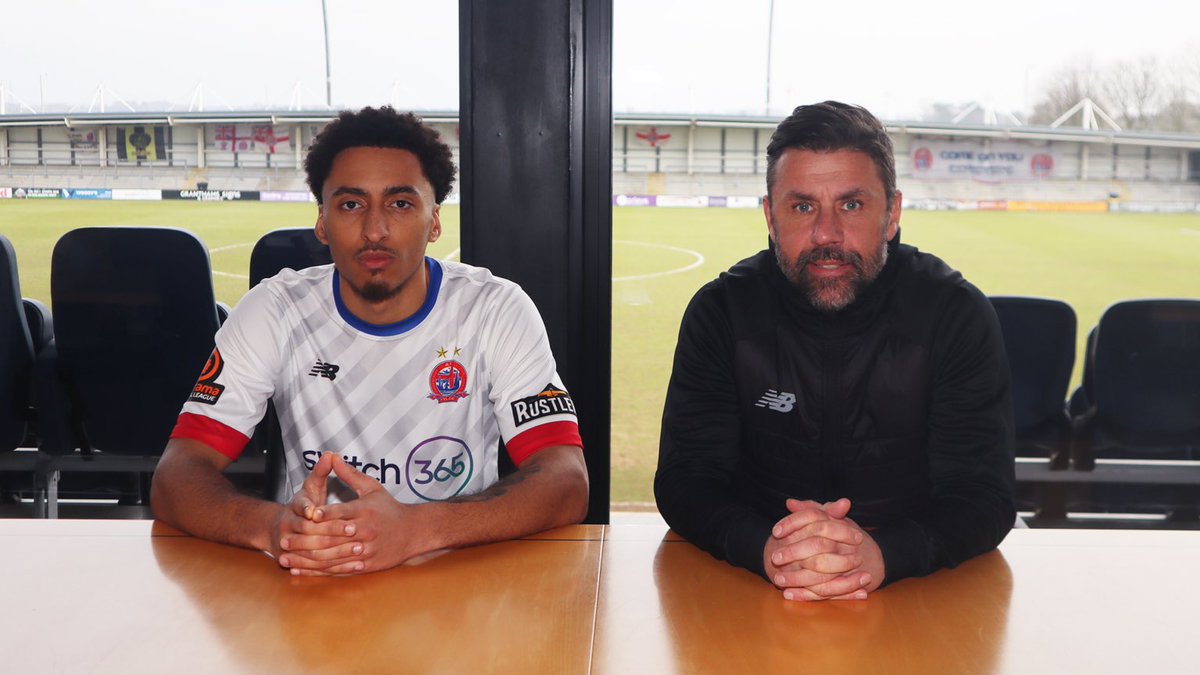 ✅ AFC Fylde have confirmed the signing of Kain Adom on loan from fellow National League side Gateshead. 

The forward joins until the end of the 2024/25 campaign. 

(<a href="/AFCFylde/">AFC Fylde</a>) 

Thoughts Fylde &amp; Gateshead Fans? 

#BornToBeFylde⚪️ | #WorClub⚪️⚫️