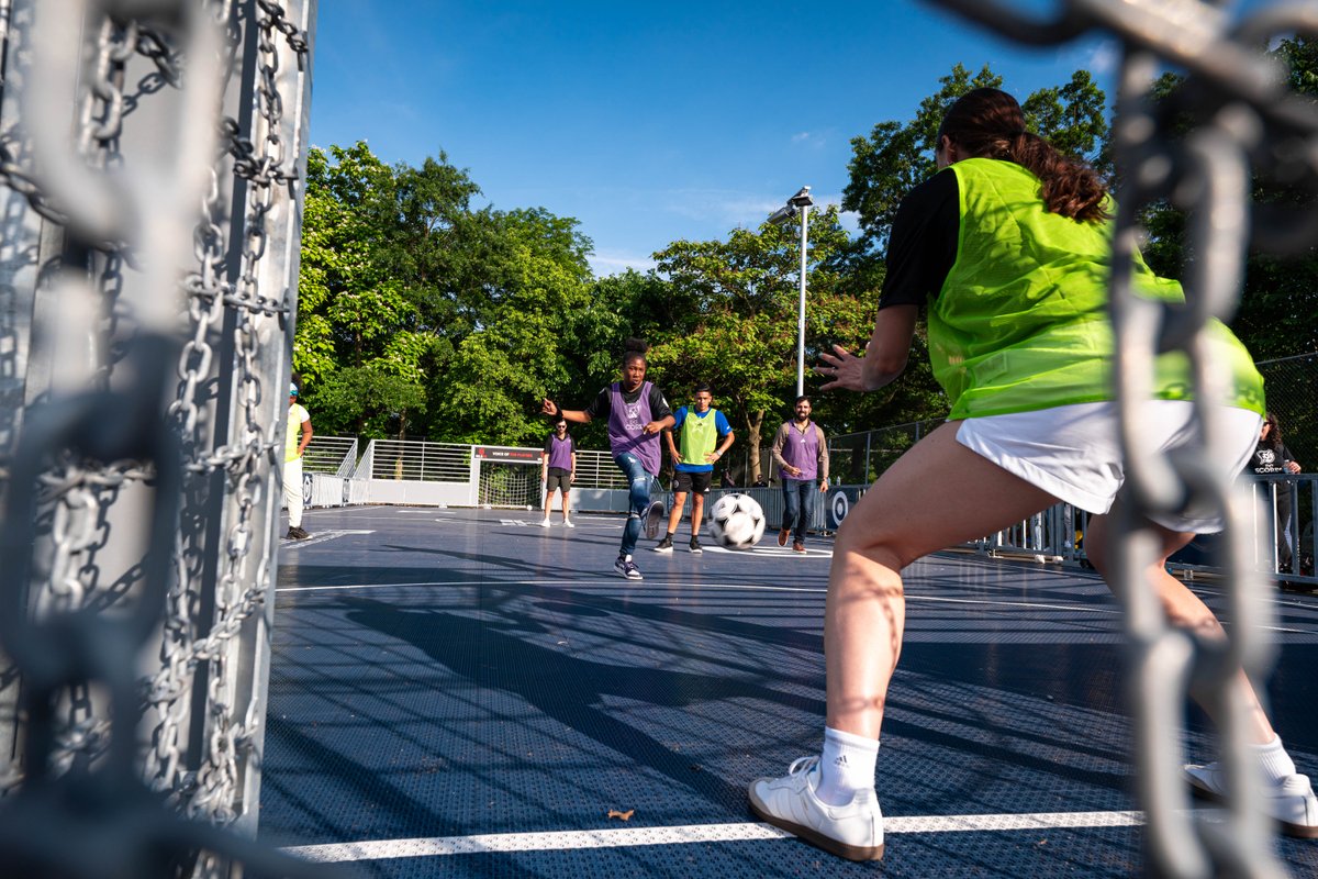 ussoccerfndn's tweet photo. The joy says it all! By creating safe playable spaces and expanding access to the game, we’re shaping the future—one goal, one celebration, and one smile at a time. 😀 ⚽
Find out how we're using soccer to create positive change: https://t.co/cBGE4XbiIN
#SoccerDoes #Legacy2026 https://t.co/6PEAlxBXHM