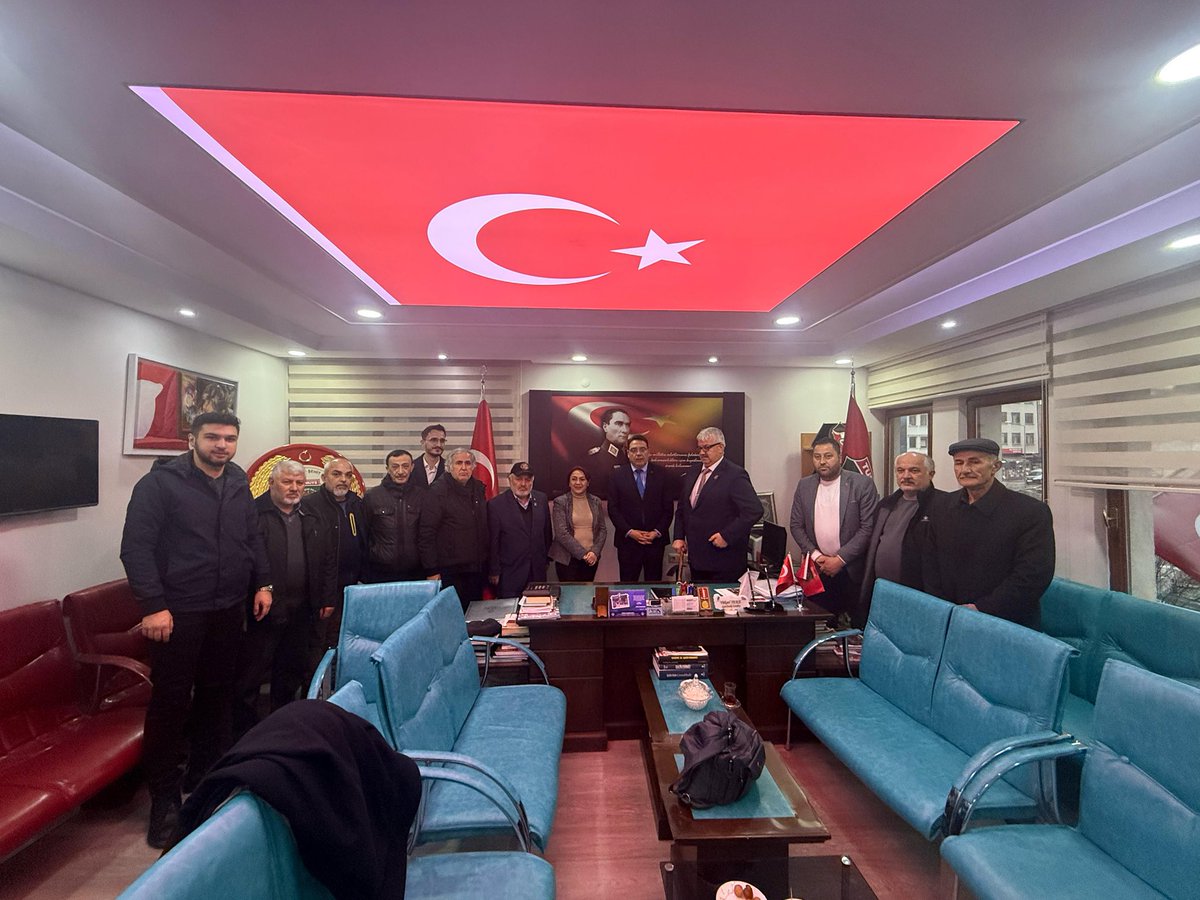 📍ÇANKIRI 

🇹🇷 17 Şubat 2016 tarihinde Merasim Sokak’taki hain saldırıda şehit olan Deniz Kuvvetleri Komutanlığı’nda görevli Sivil İşçi Cumali Akman’ın anne ve babasına taziye ziyaretinde bulunduk.

🇹🇷 Türkiye Muharip Gaziler Derneği Çankırı Şube Başkanlığı’nı,

🇹🇷Türkiye Harp