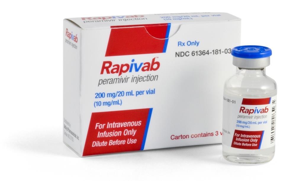 💊 𝗣𝗲𝗿𝗮𝗺𝗶𝘃𝗶𝗿 𝗖𝗹𝗶𝗻𝗶𝗰𝗮𝗹 𝗣𝗲𝗮𝗿𝗹𝘀 💊

✅ Peramivir is a 𝗻𝗲𝘂𝗿𝗮𝗺𝗶𝗻𝗶𝗱𝗮𝘀𝗲 𝗶𝗻𝗵𝗶𝗯𝗶𝘁𝗼𝗿 that prevents the release of newly formed influenza virus particles from infected host cells, reducing viral replication.

✅ Peramivir is 𝗴𝗶𝘃𝗲𝗻 𝗮𝘀 𝗮