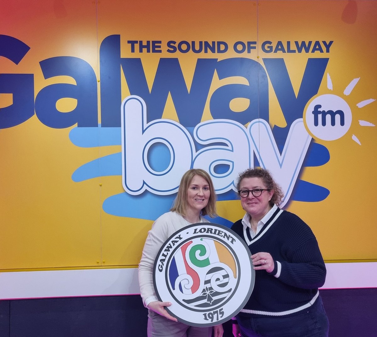 GalwayLorient (@galwaylorient) on Twitter photo Lovely chat with Sally Ann Barrett <a href="/gbayfm/">Galway Bay FM</a> about upcoming plans to celebrate the 50 years of the twinning <a href="/GalwayCityCo/">Galway City Council</a> with <a href="/VilledeLorient/">Ville de Lorient</a> . Send us your stories and photos! Lovely chat with Sally Ann Barrett <a href="/gbayfm/">Galway Bay FM</a> about upcoming plans to celebrate the 50 years of the twinning <a href="/GalwayCityCo/">Galway City Council</a> with <a href="/VilledeLorient/">Ville de Lorient</a> . Send us your stories and photos!