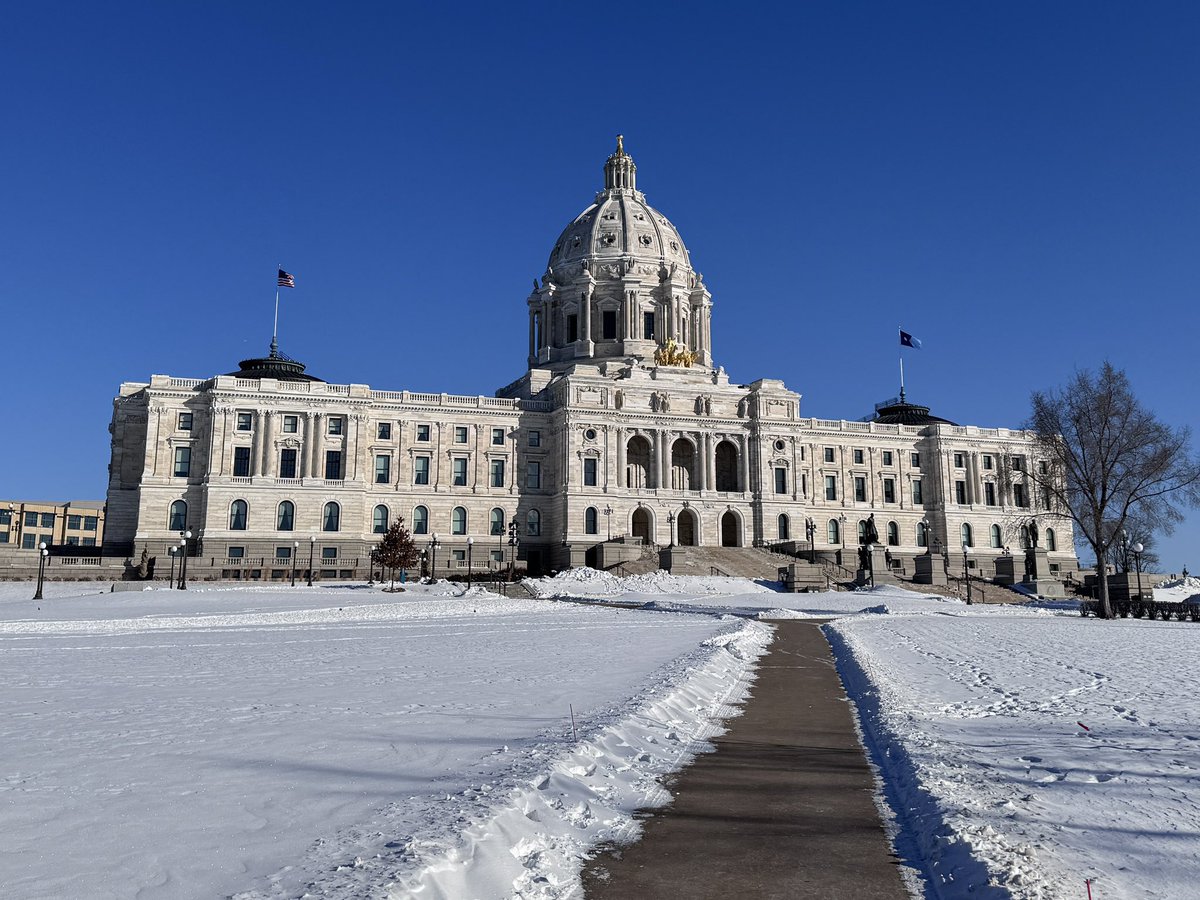 UMNews's tweet photo. It’s U of M Day at the Capitol! 

Today, advocates from across our five campuses will showcase their campuses, research, and outreach work, while sharing personal stories of how the University has improved their own lives and the lives of other Minnesotans. #UMNProud〽️ #mnleg https://t.co/DcPG0TZ6Iq
