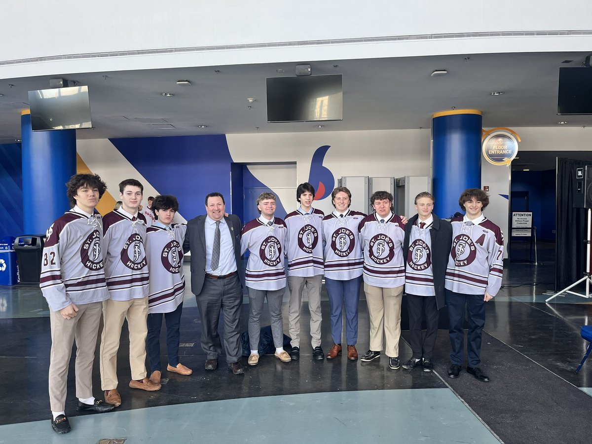 VarMar “Super Sunday” Media Day in advance of our Championship game tomorrow. Boys are getting dialed. See you tomorrow 3pm Key Center.  #RollVarMar <a href="/SJCIHockey/">St. Joe's Hockey</a> <a href="/SJCIAthletics/">SJCI Athletics</a> <a href="/MarauderRowdies/">Marauder Rowdies</a>