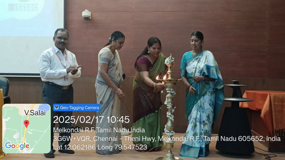 Mrs. Suganya, the Drug Controller of Cuddalore, inaugurated the Upskilling and Certification Program for Registered Pharmacists under #PMKVY 4.0 RPL at Surya School of Pharmacy, Tamil Nadu by <a href="/President_PCI/">Pharmacy Council of India</a> and <a href="/LSSSDC/">Life Sciences Sector Skill Development Council</a> 
<a href="/MSDESkillIndia/">Skill India</a> 
<a href="/NSDCIndia/">NSDC India</a> 
#MoSkillsandEntrepreneurship