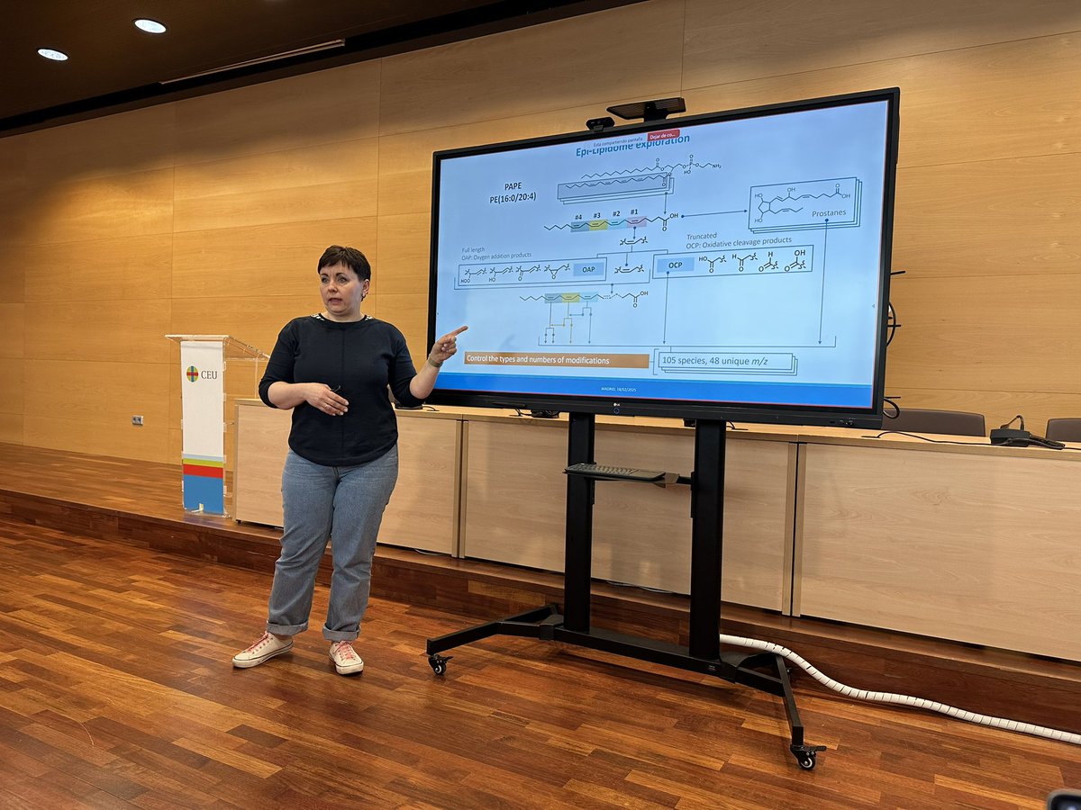 Thanks to <a href="/joannagodzien/">Joanna Godzien</a> for her insightful perspective on #epilipidomics, its challenges and opportunities today at <a href="/metabolomicaceu/">CEMBIO</a> <a href="/USPCEU/">Universidad CEU San Pablo</a>