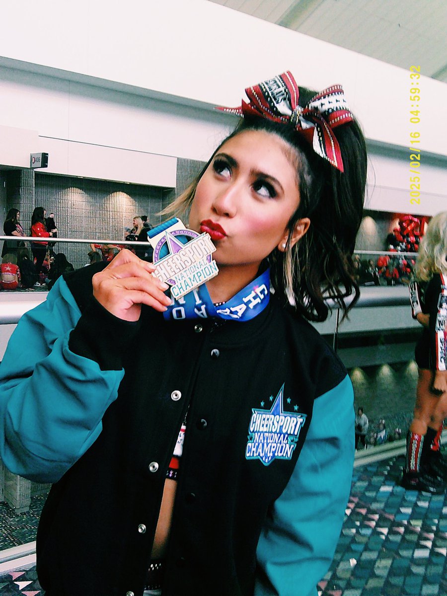 CalvilloLayla's tweet photo. 2025 cheersport champs🎖️ https://t.co/voW2VvlCvk