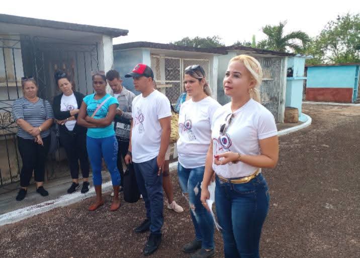 BrendaCorzoGarc's tweet photo. Al conmemorar en el Municipio de Perico el Día del Instructor de Arte   recordamos a quienes dedican sus vidas a cultivar el talento artístico.
#PericoEnVictoria 
#GenteQueSuma
@yoannatorres22 
@odacuba @mariofsabines 
@yoannatorres22 https://t.co/to2RWzEGDw