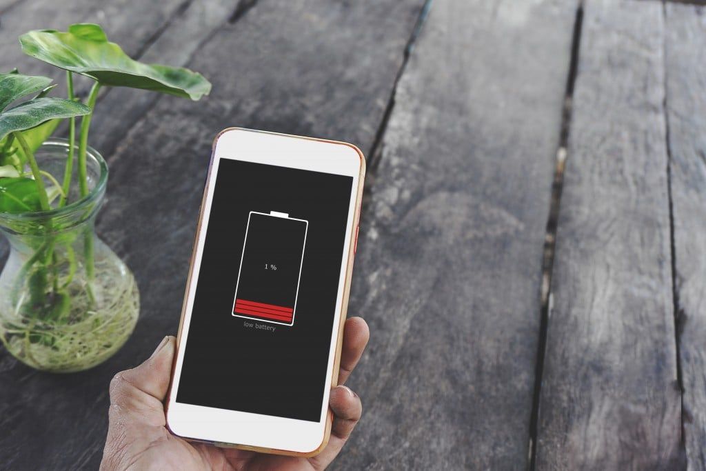 WiserWorldHubs's tweet image. How to Extend Your #Phone’s #Battery Life ... #smartphonehacks #phonebattery #smartphonebattery #iphonebattery #androidbattery ... buff.ly/3CCtroo