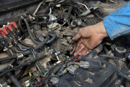 RaysAuto_Repair's tweet image. Have you seen what Ray's Auto Repair &amp;amp; Tires can do for you? We offer a wide range of services including but not limited to, oil changes, engine repair, and tire replacements. raysautorwc.com #RedwoodCityAutoServices #EngineRepairs #BrakeRepair #MechanicRedwoodCity