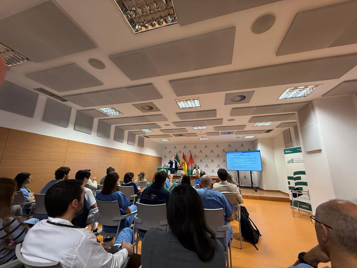 Excelente sesión la impartida hoy por <a href="/Xavi_Carrillo7/">Xavier Carrillo</a> en la que nos hemos enriquecido escuchando y compartiendo experiencias! <a href="/saludand/">Consejería de Salud y Consumo</a> <a href="/saludsurgranada/">Salud Sur Granada</a> <a href="/clinicogranada/">Hospital Universitario Clínico San Cecilio</a> <a href="/SACardiologia/">SACardiología</a> <a href="/secardiologia/">Soc Esp Cardiología</a> <a href="/shci_sec/">ACI-SEC: Hemodinamica</a> <a href="/AgudosSEC/">Asociación CI y Cuidados Agudos Cardiovasculares</a>