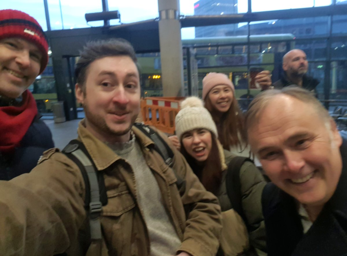 Probably not going to get an Oscar for this one, but thoroughly enjoyed being on set in #Shudehill #Manchester. Made new friends, met up with some old ones #actorslife