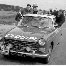 Il était l’une des grandes plumes francophones du cyclisme. Hommage à Jacques Augendre, l’homme aux 55 Tours de France et passager fidèle de la fameuse voiture 101 de <a href="/lequipe/">L'Équipe</a>. 🚗

📸 L’Équipe