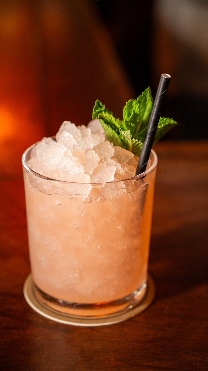 The Esquire Tavern tweet media