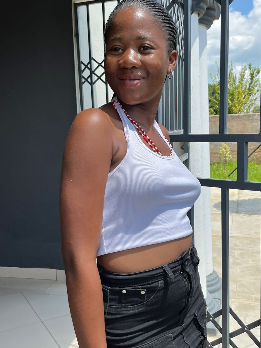 Am_Blujay's tweet photo. MISSING PERSON ALERT 🚨 

Kelebogile Mogaswa from Makapanstad Hammaskraal she is only 17years old , went missing on the 13th of February 2025 .According to information received they said she is in Diepsloot 628 uthukela street ,not far away from Diepsloot police station in zone 1 .