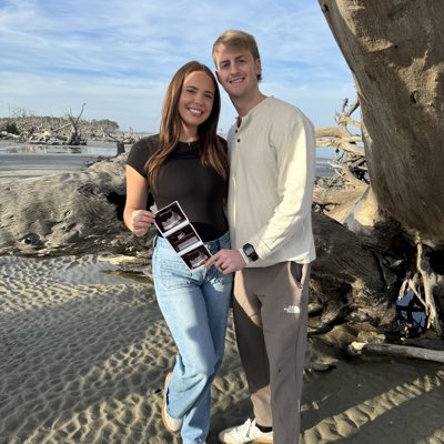 jfkirk64's tweet photo. Baby Kirk coming September 2025 🙌 

So blessed for this opportunity to be a dad! https://t.co/HF1GW7aYll