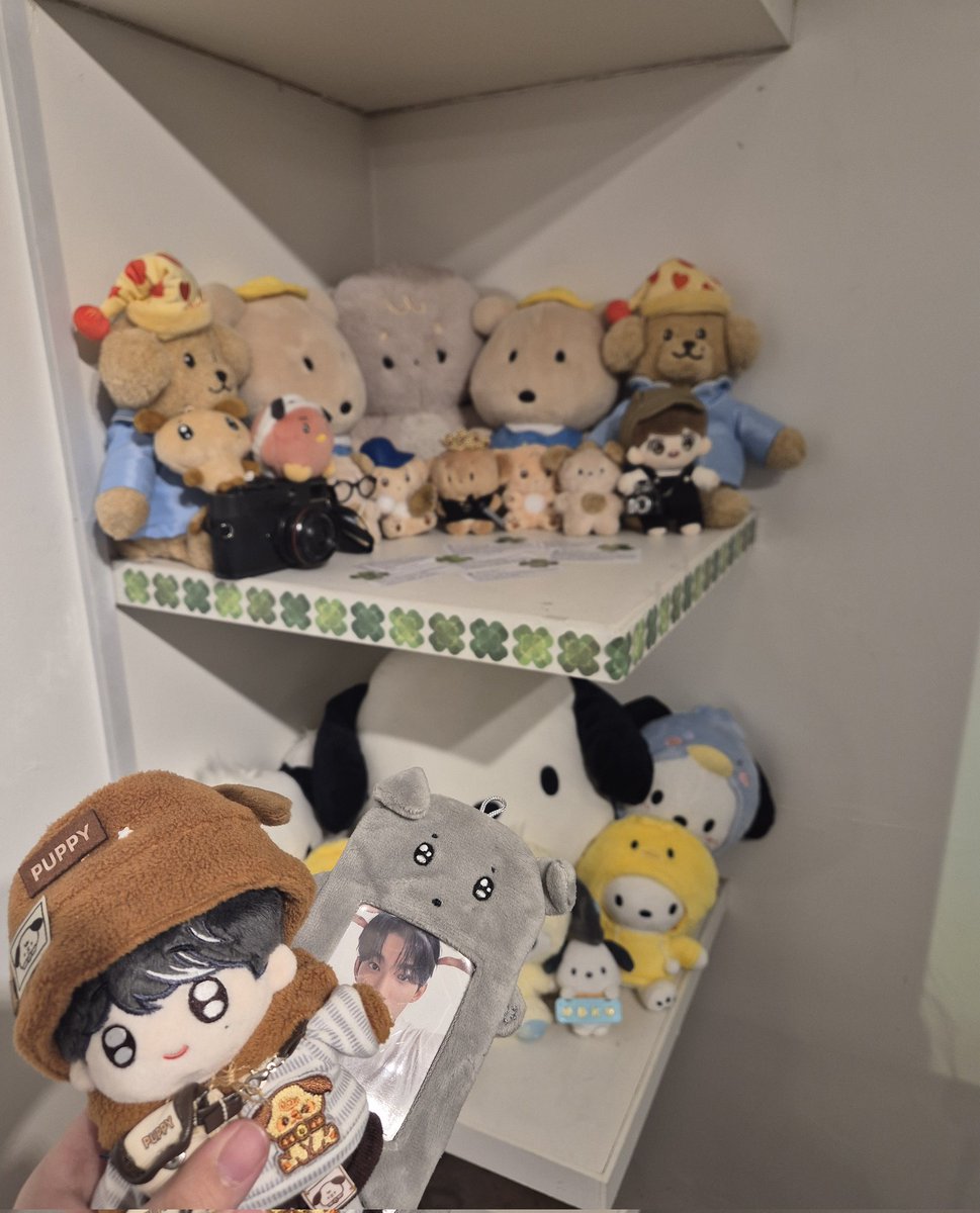 #도겸이가_우리의행복이자행운
완벽 그 자체 도아해 외치고 제가 생일인 것 같다고 한 사람입니닿ㅎㅎ
액자가 너무 간절해서 15번 넘게 한 곳..진짜 룰렛 너무 감동받았어요..정말 여기 생카일기만 저렇게 많이 담을 만큼 감동 많이 받았어요ㅜ처음으로 도겸이 액자를 수령해서 너무 기분이 좋았어요!!